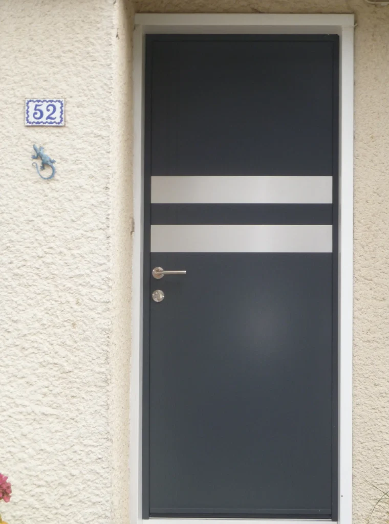 Porte contemporaine ALU - Bouchemaine